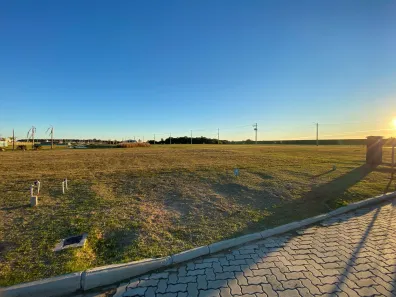 Lote/Terreno à venda, 346m² no Laranjal, Pelotas