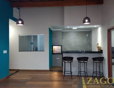 Casa com 3 Quartos à venda, 250m² no Vila Santa Cruz, Franca