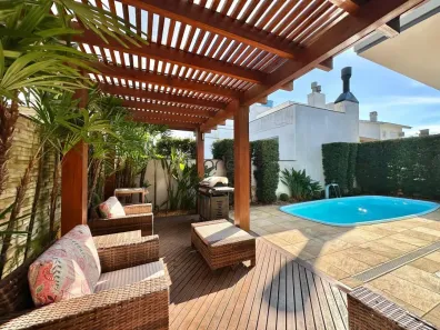 Casa de Condomínio com 3 Quartos à venda, 150m² no Capão da Canoa, Capão da Canoa