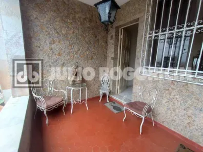 Casa com 2 Quartos à venda, 360m² no Piedade, Rio de Janeiro
