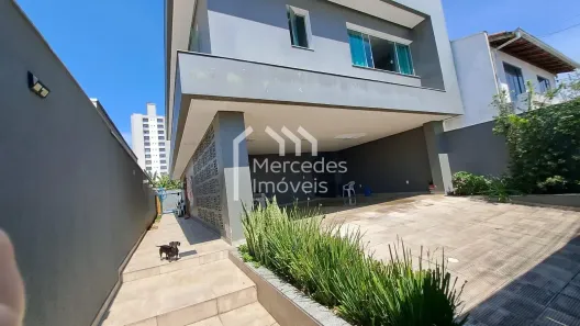 Casa com 4 Quartos à venda, 240m² no São João, Itajaí
