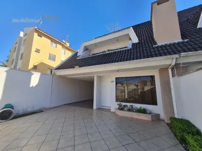 Casa com 3 Quartos para venda ou aluguel, 255m² no Parolin, Curitiba