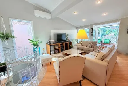 Casa com 3 Quartos à venda, 271m² no Santo Amaro, São Paulo
