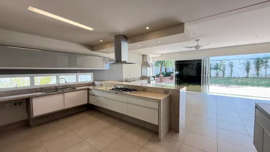 Casa com 4 Quartos para alugar, 350m² no Loteamento Mont Blanc Residence, Campinas