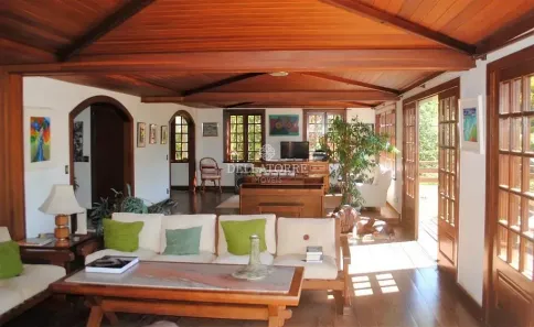 Casa com 4 Quartos à venda, 519m² no Parque do Imbui, Teresópolis