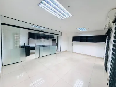 Sala Comercial para alugar, 97m² no Vila Gomes Cardim, São Paulo