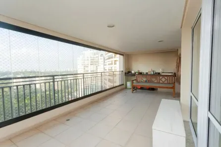 Apartamento com 4 Quartos para alugar, 232m² no Jardim Marajoara, São Paulo