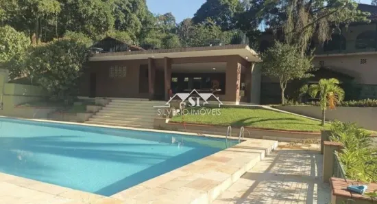 Fazenda/Sítio com 4 Quartos à venda, 260m² no Quitandinha, Petrópolis