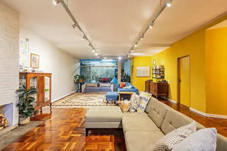 Casa com 5 Quartos à venda, 450m² no Vila Madalena, São Paulo