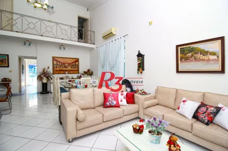 Casa com 4 Quartos à venda, 575m² no Encruzilhada, Santos