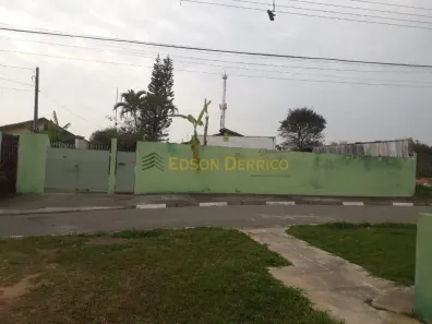 Casa com 6 Quartos à venda, 263m² no Jardim Princesa, Pindamonhangaba