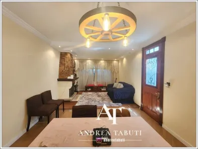 Sobrado com 3 Quartos à venda, 180m² no Jardim Rosa Maria, São Paulo