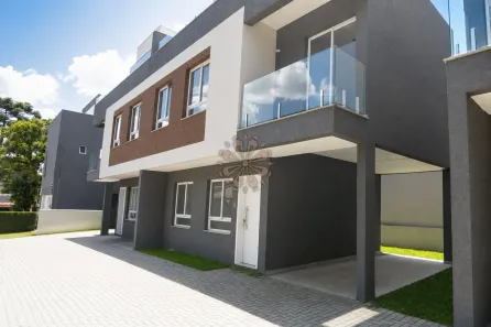 Sobrado com 3 Quartos à venda, 103m² no Santo Inácio, Curitiba