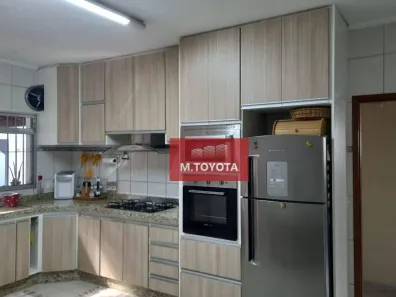 Sobrado com 5 Quartos à venda, 250m² no Parque Continental, Guarulhos