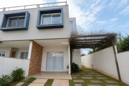Casa com 3 Quartos para alugar, 114m² no Rio Tavares, Florianópolis