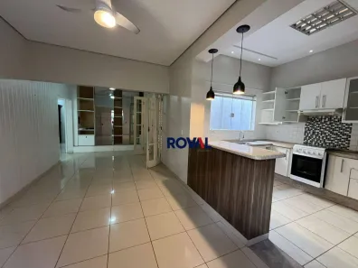 Casa com 3 Quartos para alugar, 227m² no Centro, Mogi Guaçu