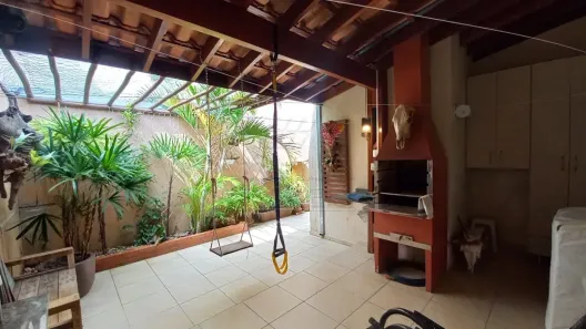 Casa com 2 Quartos à venda, 128m² no Parque Nova Carioba, Americana