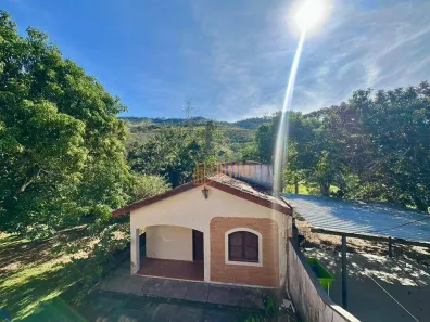 Fazenda/Sítio com 5 Quartos à venda, 1150m² no , Lindóia