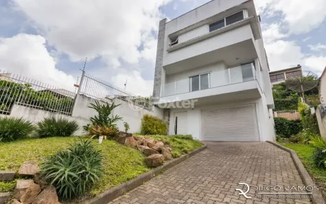 Casa com 3 Quartos à venda, 217m² no Teresópolis, Porto Alegre