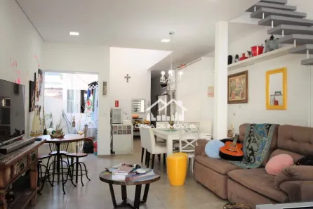 Casa com 3 Quartos à venda, 135m² no Vila Olímpia, São Paulo