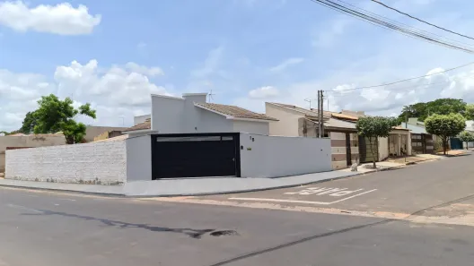 Casa com 2 Quartos à venda, 68m² no Parque São Carlos, Dracena