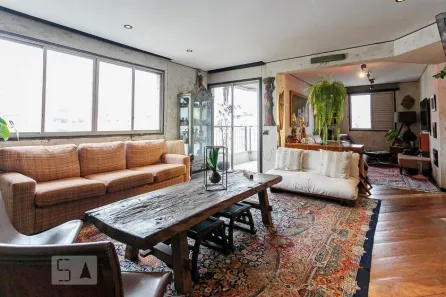 Apartamento com 2 Quartos à venda, 130m² no Pinheiros, São Paulo
