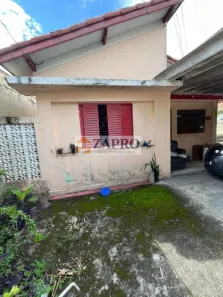 Casa com 3 Quartos para alugar, 110m² no Vila Bandeirantes, São José dos Campos