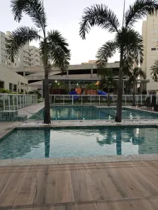 Apartamento com 2 Quartos para alugar, 46m² no Buraquinho, Lauro de Freitas