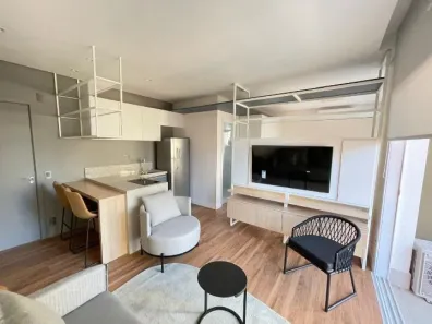 Apartamento com 1 Quarto para alugar, 40m² no Cambuí, Campinas