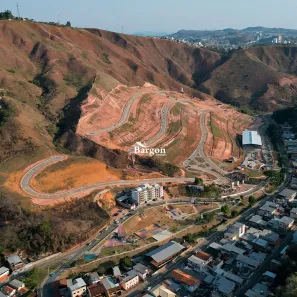Lote/Terreno à venda, 240m² no Linhares, Juiz de Fora