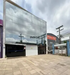 Prédio Comercial para venda ou aluguel, 1200m² no Navegantes, Porto Alegre