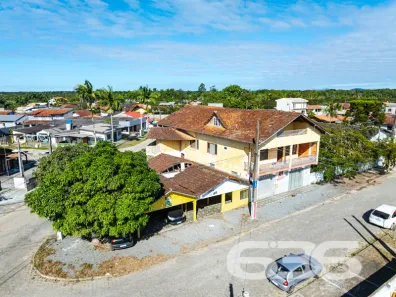 Sobrado com 8 Quartos à venda, 390m² no Costeira, Balneário Barra do Sul