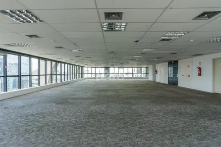 Sala Comercial para alugar, 395m² no Bela Vista, São Paulo