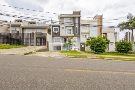 Casa com 3 Quartos à venda, 223m² no Mossunguê, Curitiba