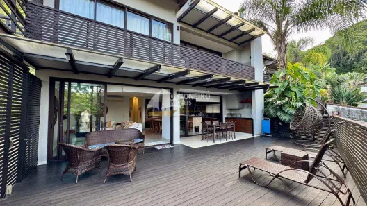 Casa de Condomínio com 3 Quartos à venda, 177m² no Bairro de Juquehy, São Sebastião