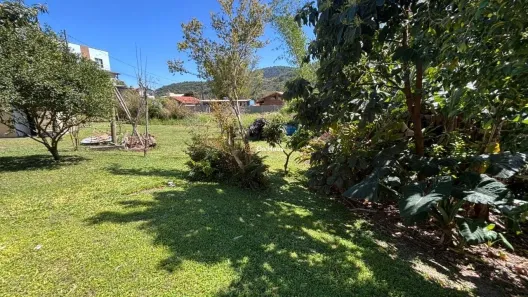 Lote/Terreno à venda, 1032m² no Rio Tavares, Florianópolis