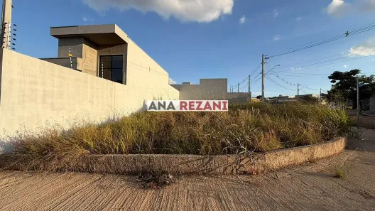 Lote/Terreno à venda, 302m² no Portal Ville Jardins, Boituva
