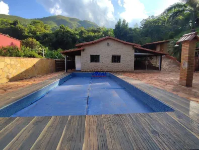 Fazenda/Sítio com 4 Quartos à venda, 200m² no , Mário Campos