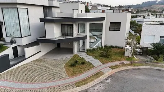 Casa de Condomínio com 4 Quartos à venda, 350m² no Cidade Tamboré, Santana de Parnaíba