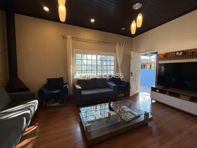 Casa com 3 Quartos à venda, 163m² no Harmonia, Canoas