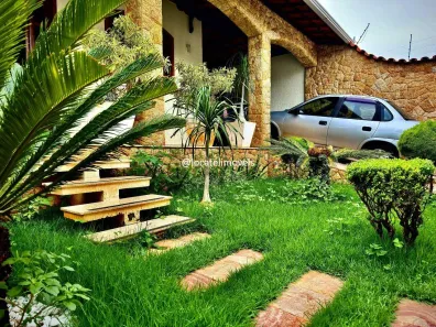 Casa com 3 Quartos à venda, 273m² no Tirol (Barreiro), Belo Horizonte