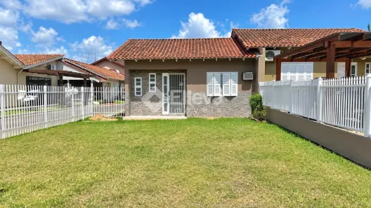 Casa com 2 Quartos à venda, 90m² no Passos dos Ferreiros, Gravataí