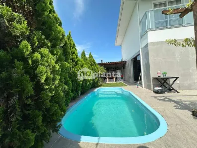 Sobrado com 2 Quartos à venda, 100m² no Nova Palhoça, Palhoça