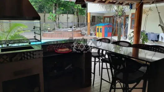 Casa com 4 Quartos à venda, 750m² no Park Imperial, Caraguatatuba