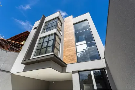 Sobrado com 3 Quartos à venda, 210m² no Vila Albertina, São Paulo