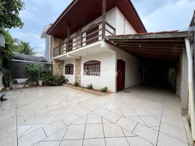 Sobrado com 3 Quartos à venda, 165m² no Parque Novo Mundo, Americana