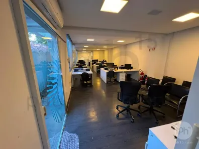 Imóvel Comercial para alugar, 220m² no Jardim Paulistano, São Paulo
