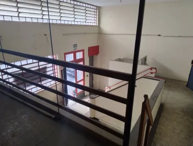 Galpão/Depósito/Armazém à venda, 728m² no República, São Paulo