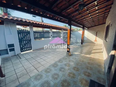 Casa com 3 Quartos à venda, 168m² no Praia das Palmeiras, Caraguatatuba