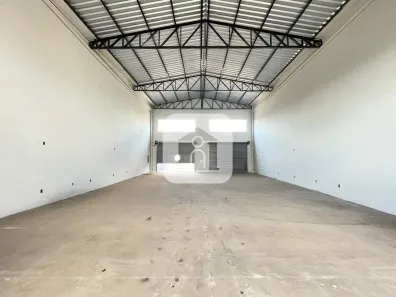 Galpão/Depósito/Armazém para alugar, 290m² no Laranjeiras, Uberlândia